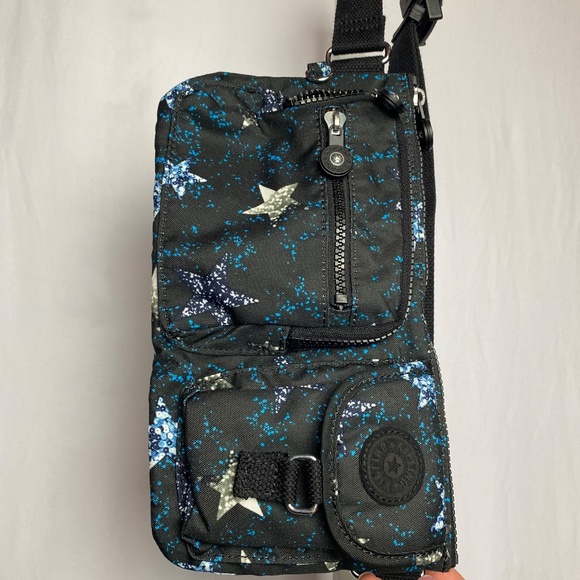 Kipling Presto Up Waistpack Black and Blue Star Print - Picture 1 of 12